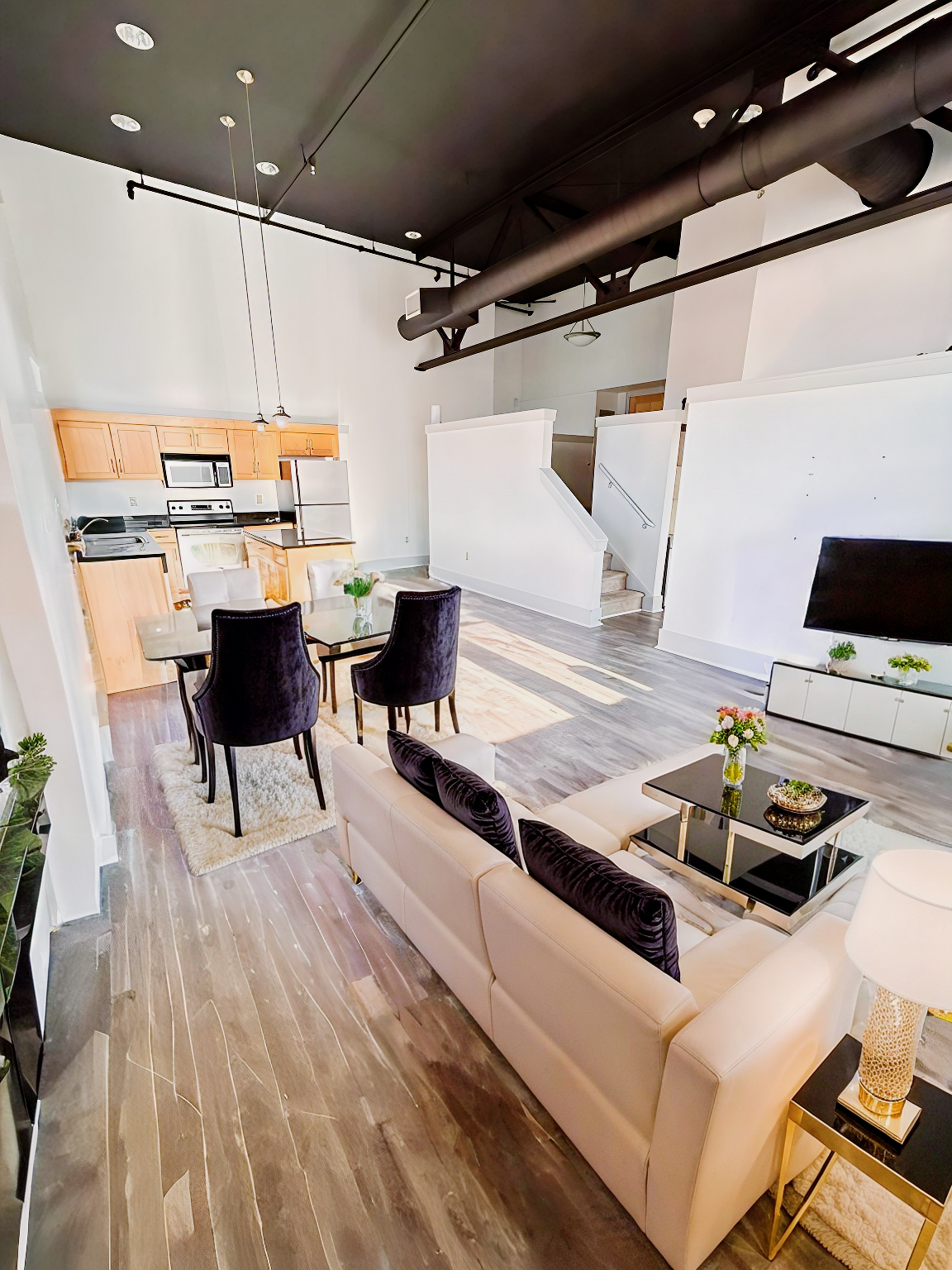739 Hamilton Street - 503